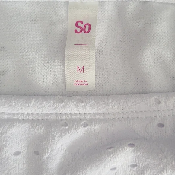 SO Swim Hipster Bottom Size M (Junior) White Eyelet. NWT - Picture 4 of 6